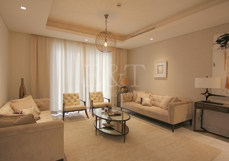 Standalone 4SA Villa Next to Golf Course/DEAL