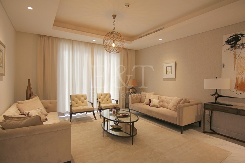 Standalone 4SA Villa Next to Golf Course/DEAL