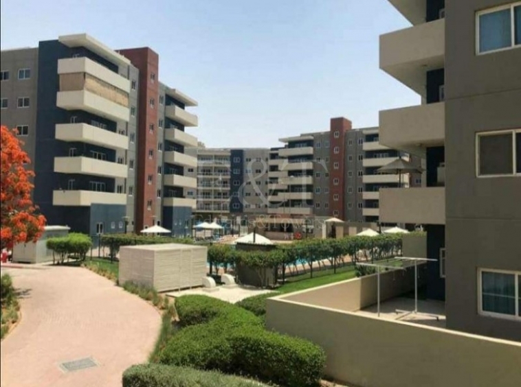 Closed kitchen Type A|Near pool| Basement parking