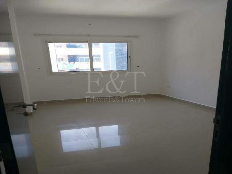 Swimming pool view| Closed kitchen | With Tawtheeq