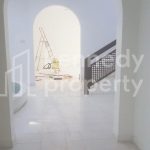 9 Bed Large Villa I Great Location I Unfurnished