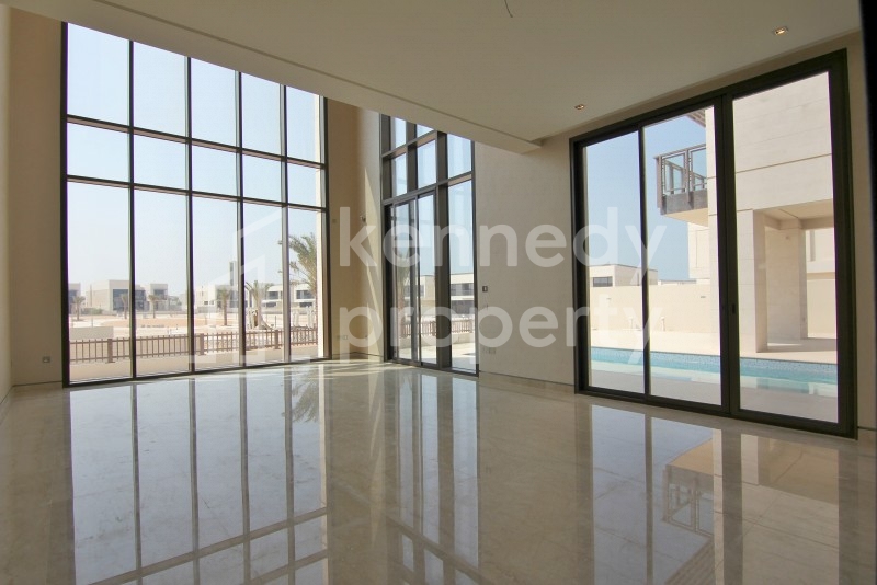 I Exclusive VIP 3 minutes by the Beach 6 Bed Villa