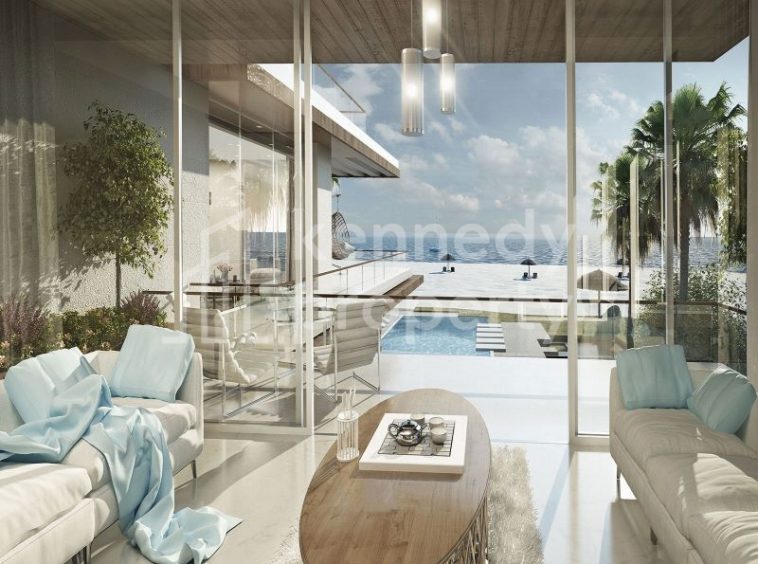 Cozy I Spacious Living Area I  Balcony