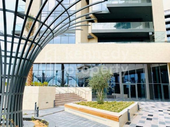 Nice Park View I 4 Cheques I Hot Deal