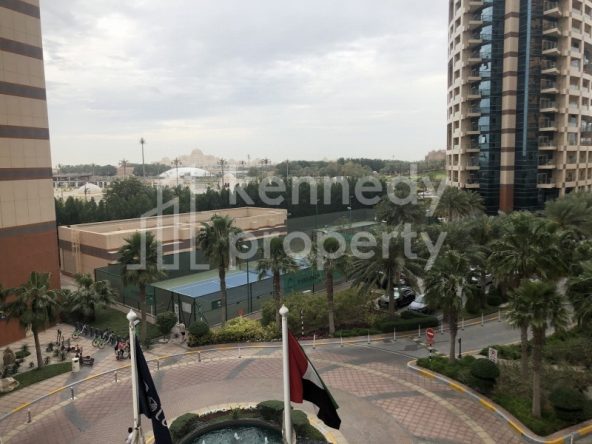 Sunset View I 4 Balconies I Spacious