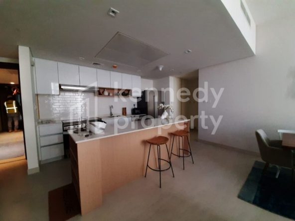 High Standard Brand New 2bed apt with Balcony