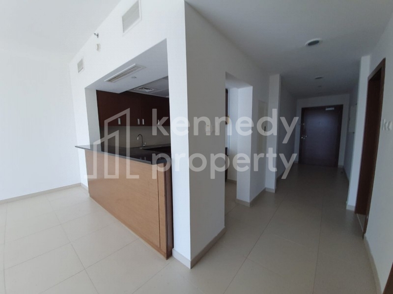 Spacious I Best Layout I Vacant/Ready Unit