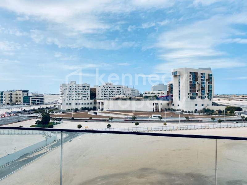 Great  Layout I Reem Island View I Balcony