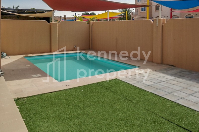 Private Pool | Single Row | Park View