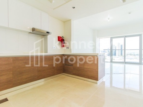 Canal View | Modern Apartment | Superb Facilities