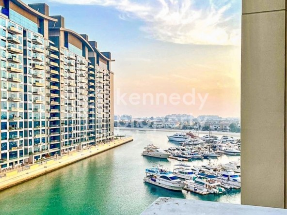 Spacious Living I Large Terrace I Marina View