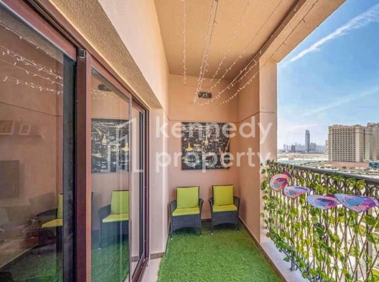 Golf Course Living | Pristine | Vacant on Transfer