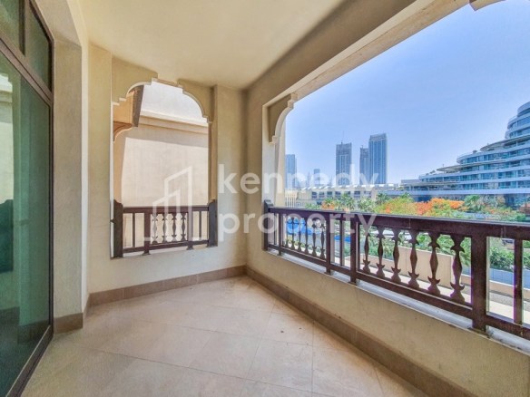 Near to Dubai Mall | Upgraded Interior | Huge Balcony
