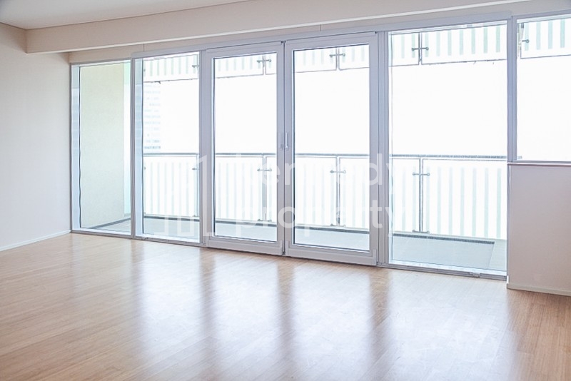 Available Now | Well Maintained | Beach Access