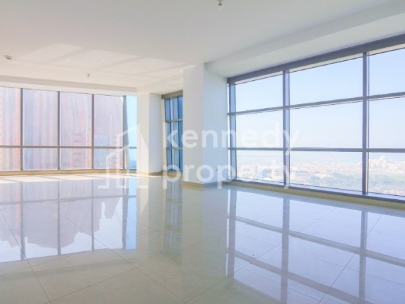 Amazing View | Luxurious Living | Spacious Layout