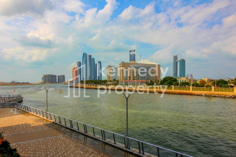 Spacious Layout | High End Finish | Canal View