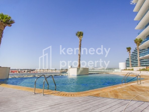 Amazing Sea View I Well Maintained I Huge Terrace