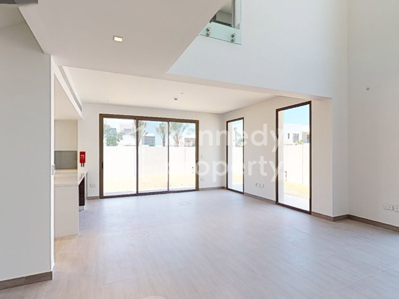 Landscaped I Private Garden| Spacious Layout