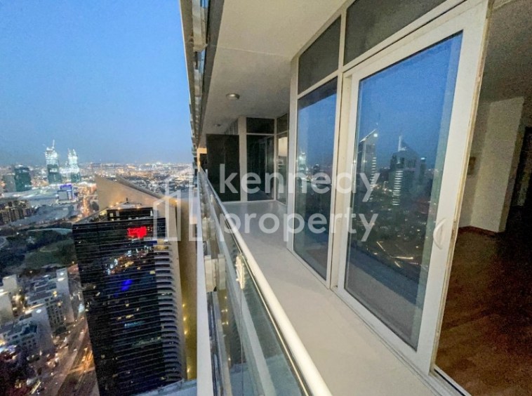 Spectacular Views I High Floor I Attractive Layout