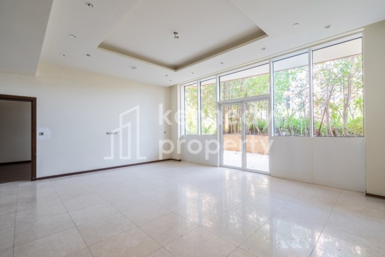 Stunning Sea View | Free Maintenance | Vacant