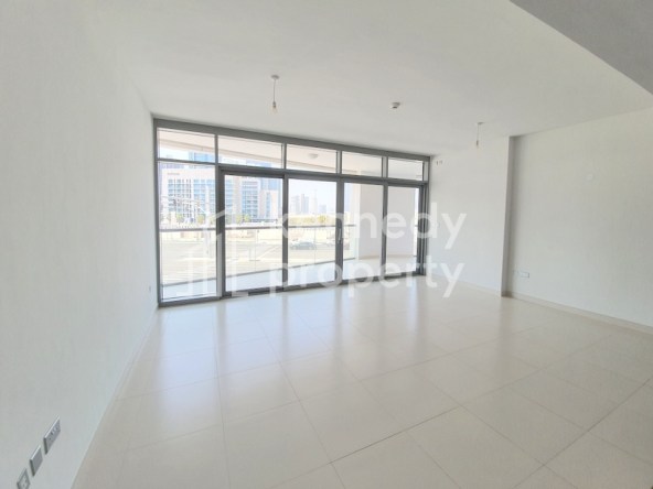 Prime Location I  Well Maintained I Large Balcony