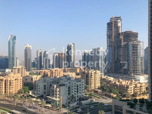 Boulevard View I Fitted Kitchen I Well Maintained