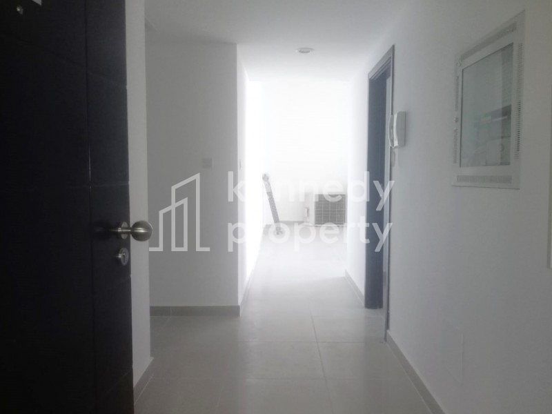 Large Balcony | Maids Room | Closed Kitchen