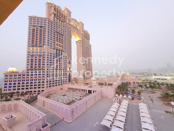 Modern Layout | 1 Month Free | Up to 12 Payments