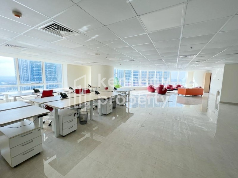 Amazing Lake View | Spacious Layout | Furnished