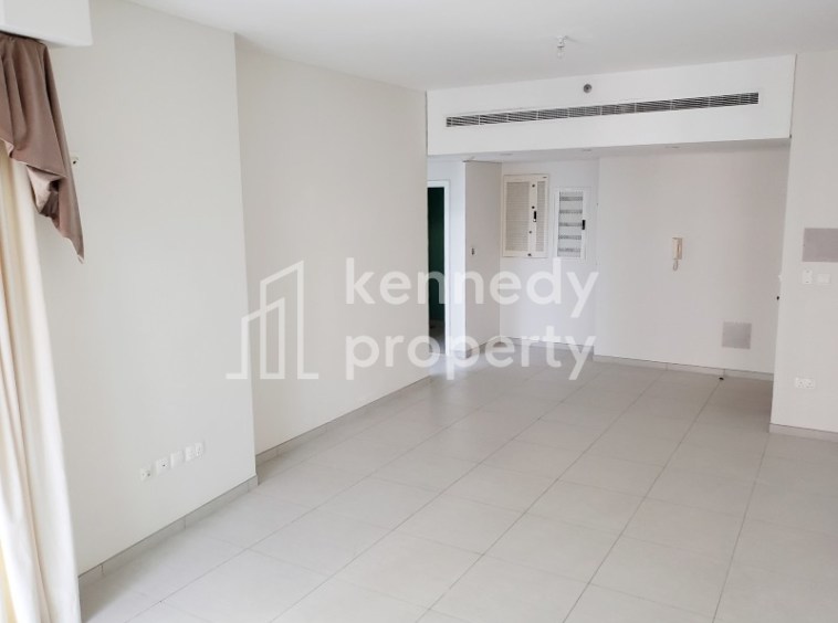 Well Priced | Spacious Layout | Ready to Move In