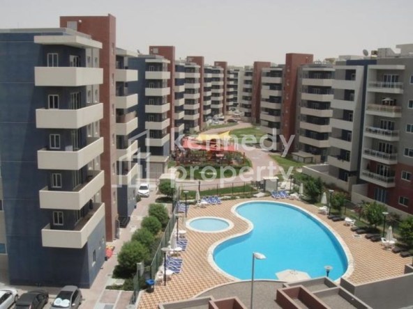 Pool View | High Floor | Multiple Cheques Option