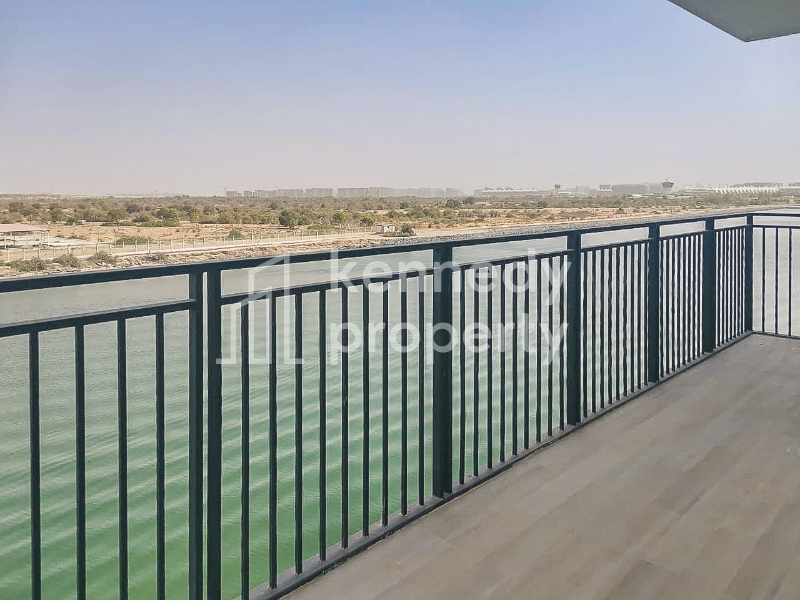 Full Canal View | Prime Location | Study Room