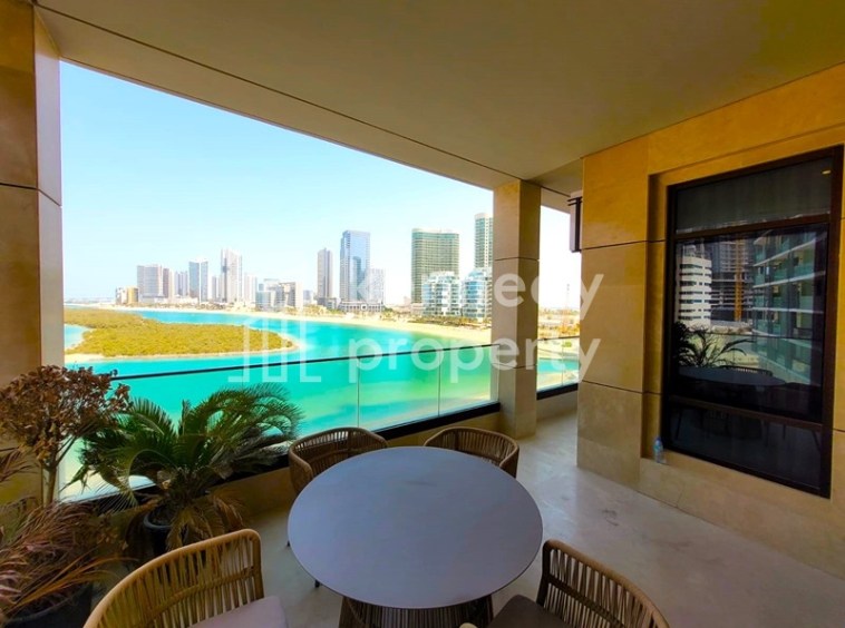 Luxurious | Stunning Sea View I Fully Furnished