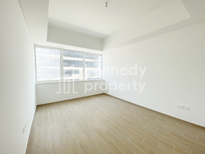 Golf and Yas View | High Floor | Vacant Soon