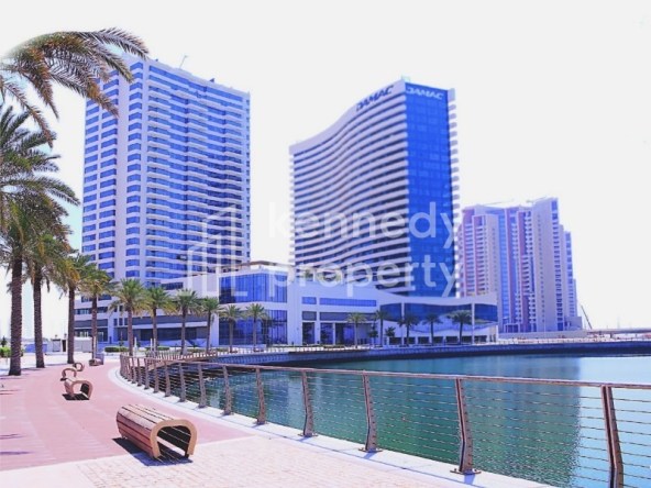 Stunning Sea View I Well Maintained I Balcony