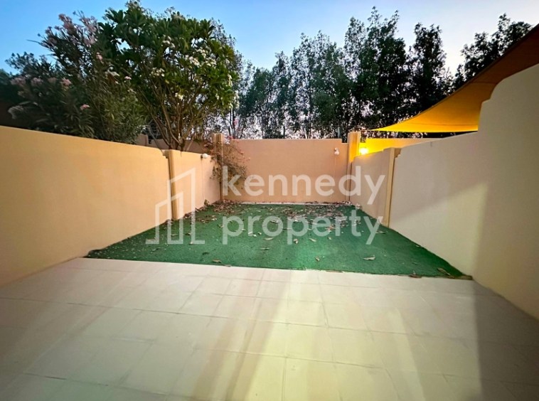 Single Row Villa | Ready to Move-in | Study Room