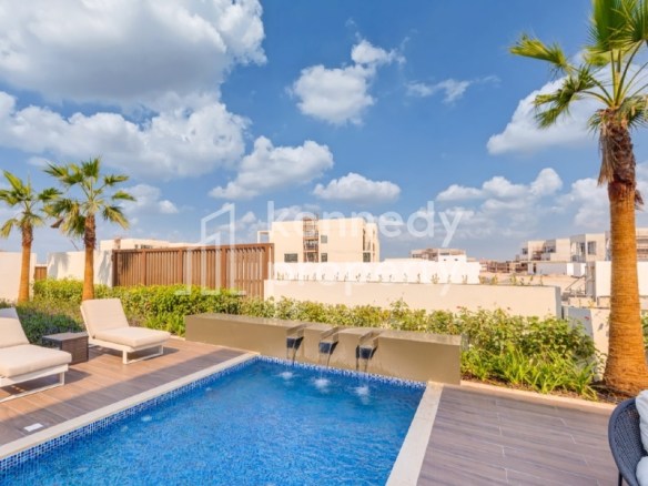 Resale | Single Row | Corner Villa | Near to Beach