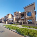 Canal View I Private Pool/Garden I Drivers Room