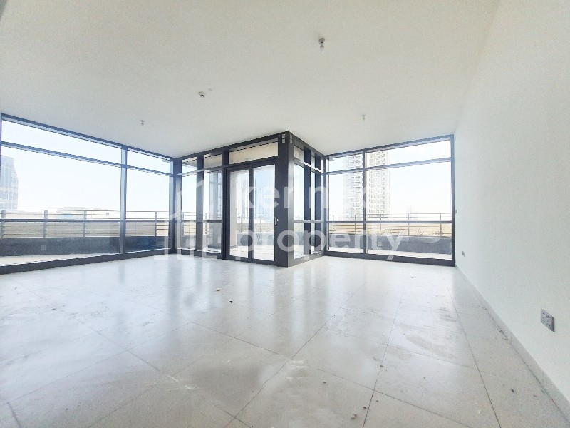 Stunning Canal View I No Commission | Maids Room