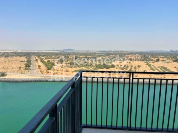 High Floor | Full Canal and Yas View | Maids Room